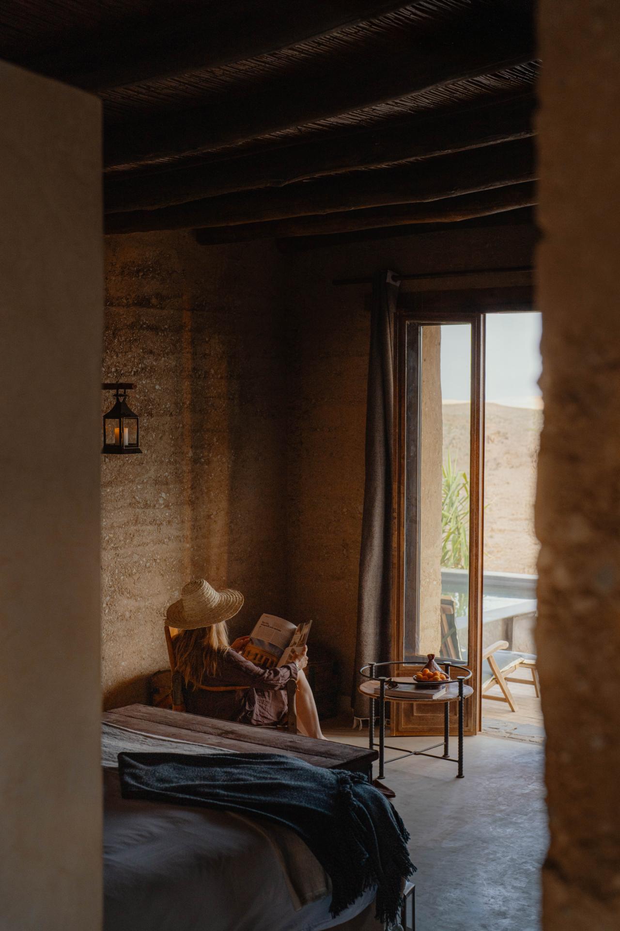 Nomad’s Land Marrakech : écolodge dans le désert d’Agafay avec hébergements, restaurant, spa, activités et expériences uniques