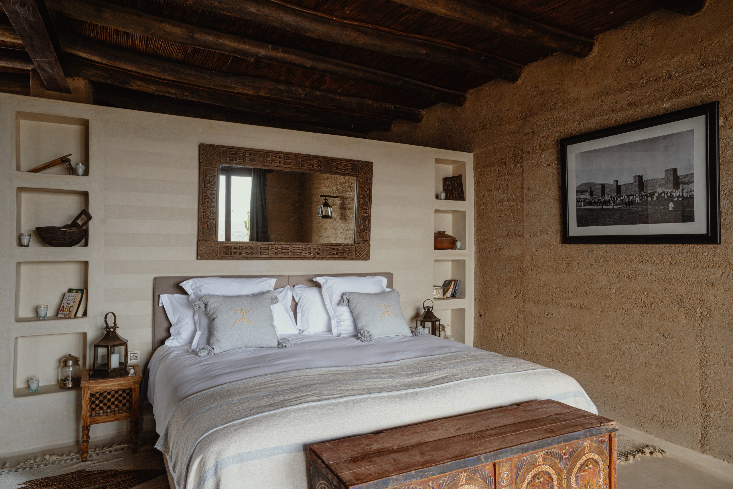 Nomad’s Land Marrakech : écolodge dans le désert d’Agafay avec hébergements, restaurant, spa, activités et expériences uniques