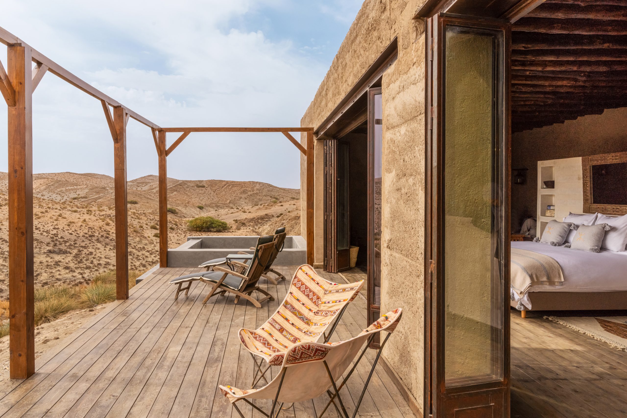 Nomad’s Land Marrakech : écolodge dans le désert d’Agafay avec hébergements, restaurant, spa, activités et expériences uniques