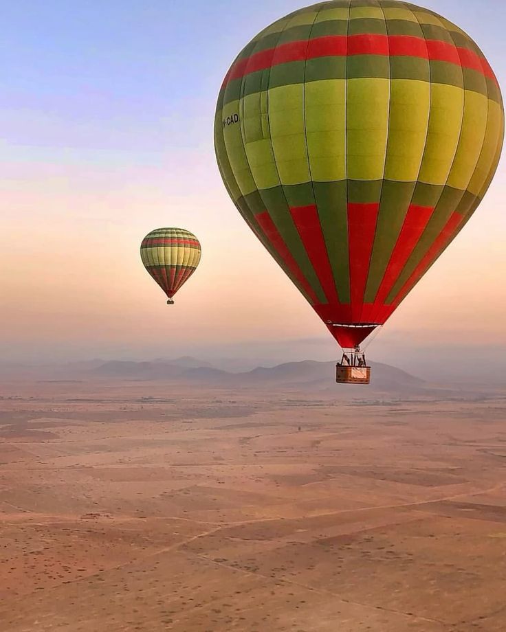 Nomad’s Land Marrakech : écolodge dans le désert d’Agafay avec hébergements, restaurant, spa, activités et expériences uniques